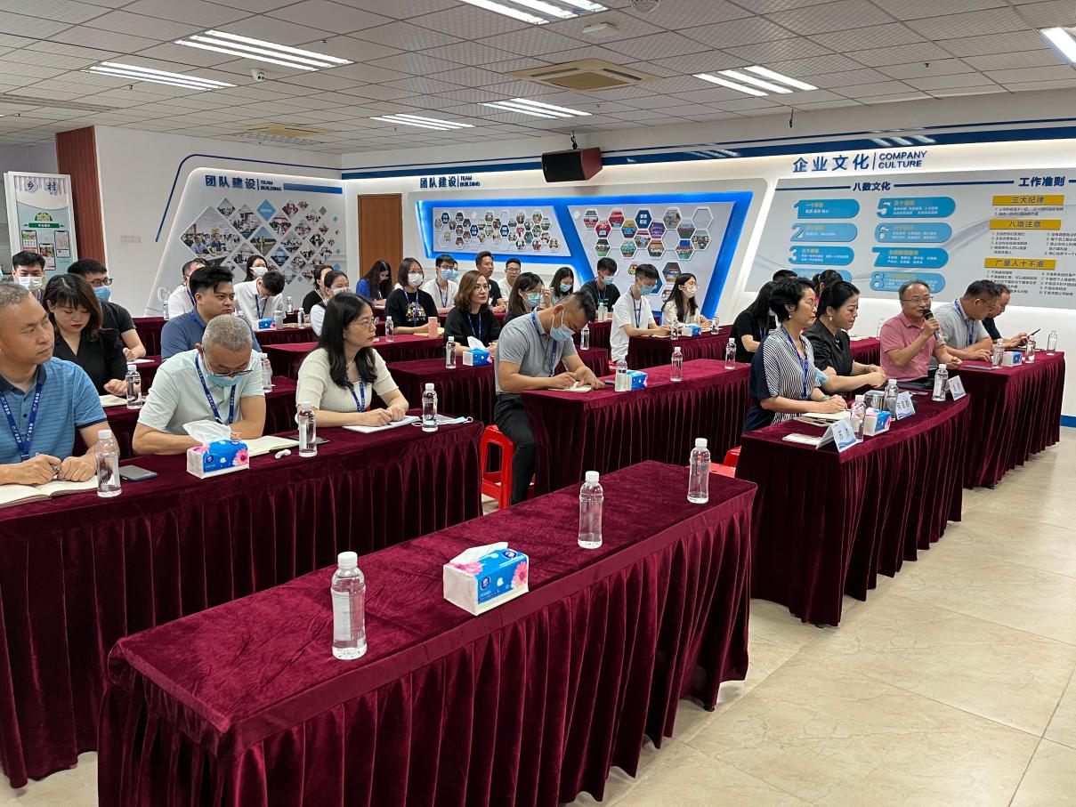 ǿǿ����ح�й�����������Ժ��ݰ��AG��˾��������̸����